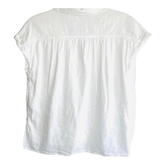 Old Navy White Shirt Sz S - Picture 3 of 4